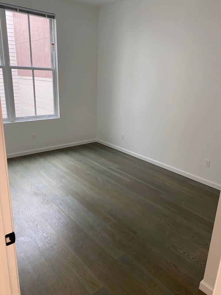 36 Atlantic St #401 - Photo 2 of 8