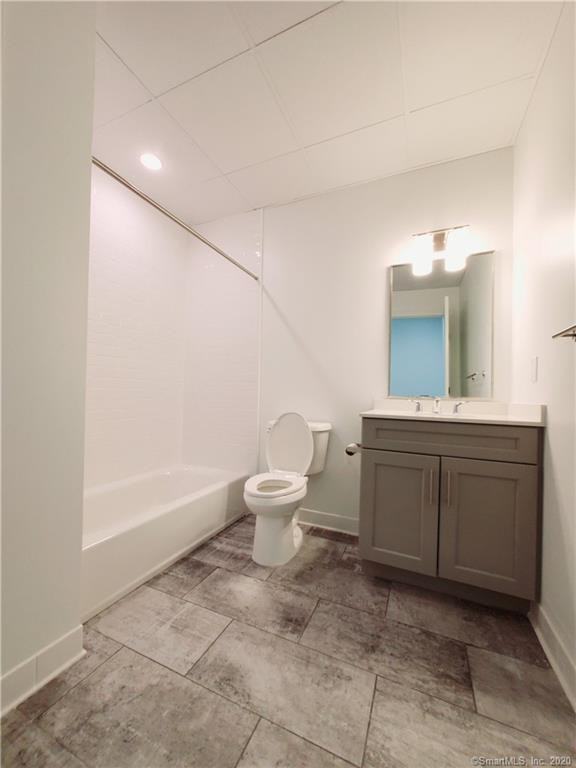 36 Atlantic St #401 - Photo 4 of 8