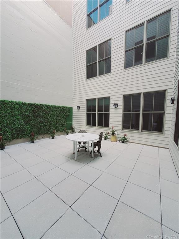 36 Atlantic St #401 - Photo 7 of 8