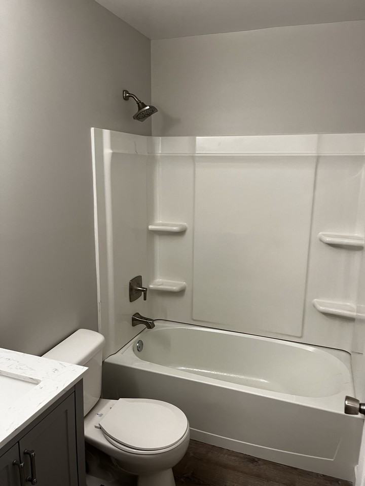 707 Forest Ln - Photo 4 of 10