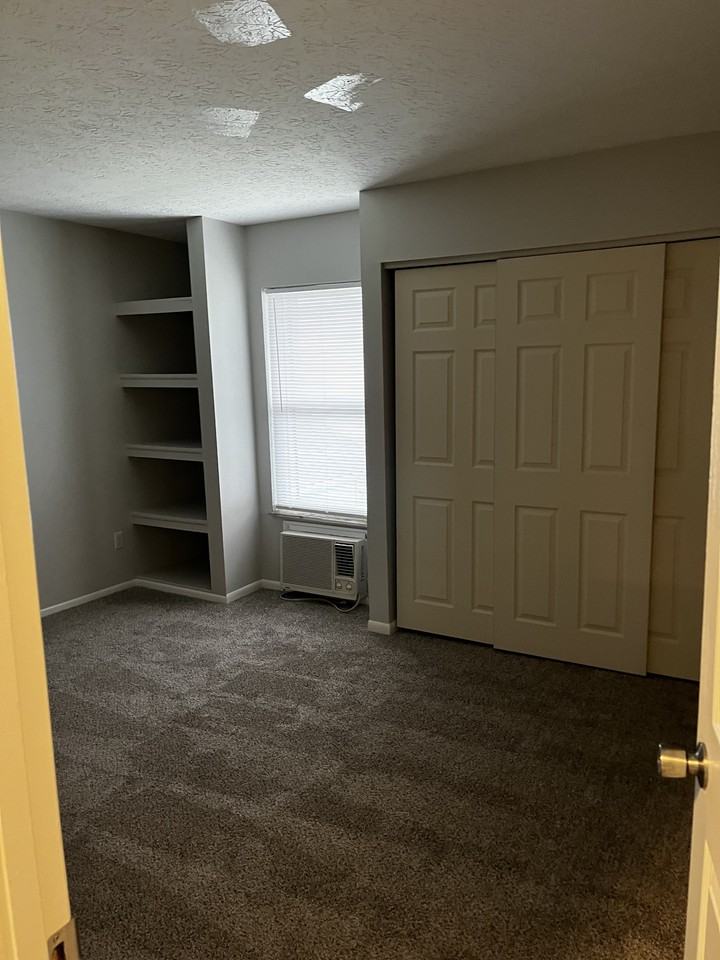 707 Forest Ln - Photo 5 of 10