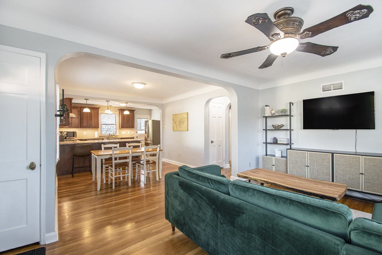 8754 Florence Ave - Photo 4 of 18