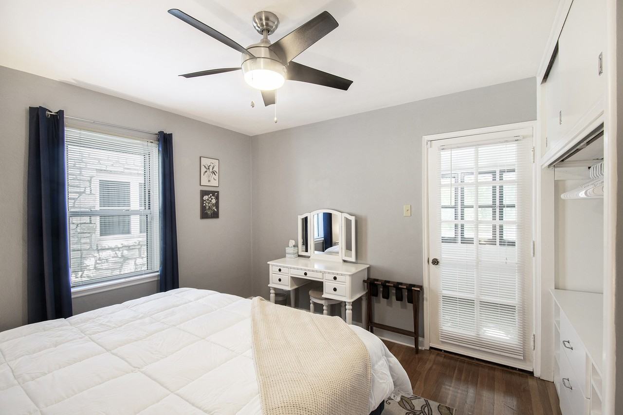 8754 Florence Ave - Photo 7 of 18