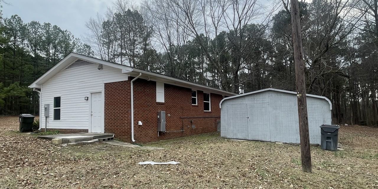 1617 N Main St - Photo 5 of 8