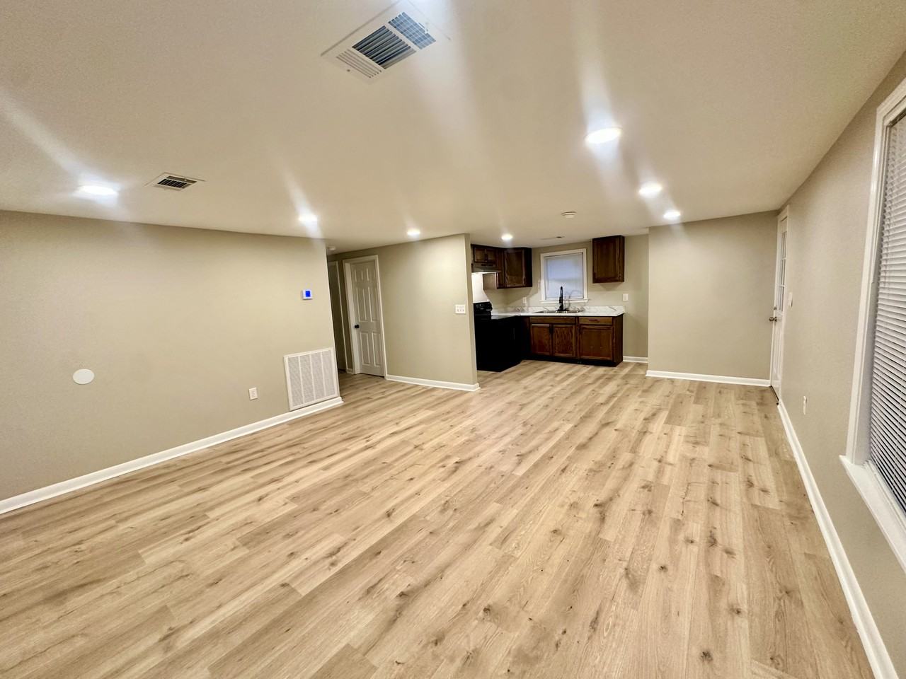 58 Coleman Rd - Photo 3 of 8