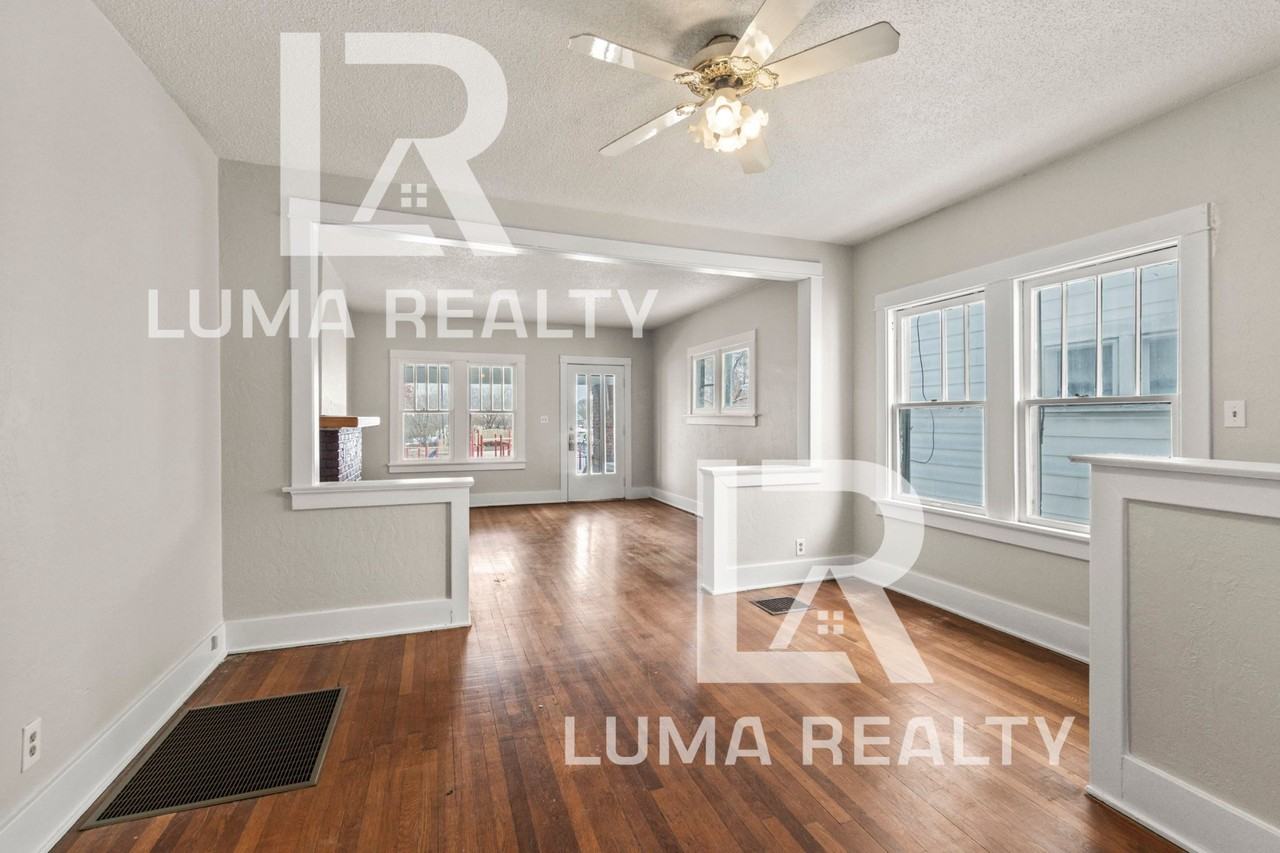 1139 Pursell Ave - Photo 4 of 15