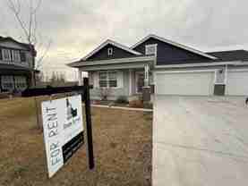 489 N Heliopolis Way - Photo 1 of 1