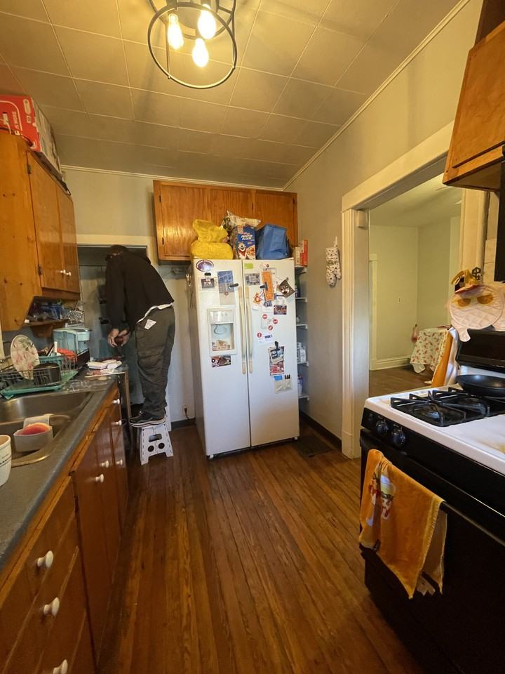 82 Estella Ave - Photo 4 of 14