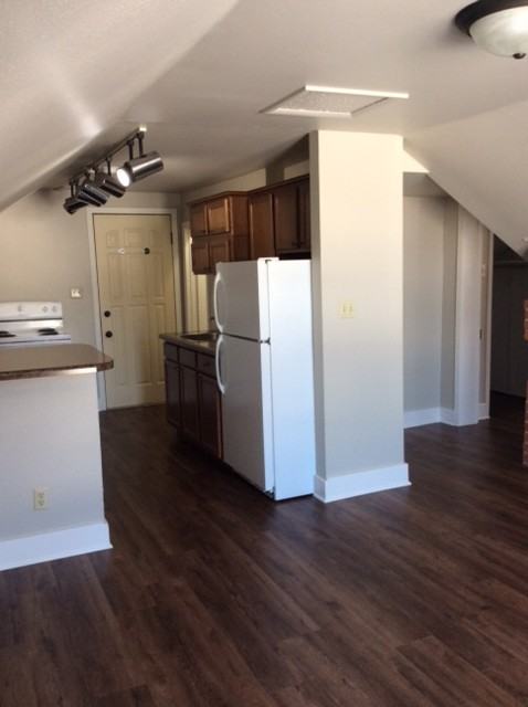 627 Germania St #627-1-2 - Photo 3 of 17