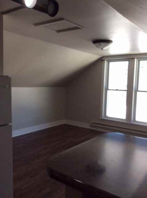 627 Germania St #627-1-2 - Photo 5 of 17