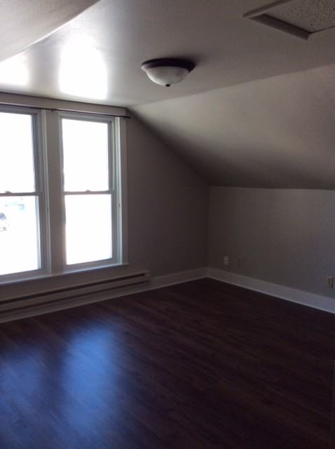 627 Germania St #627-1-2 - Photo 6 of 17