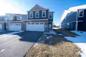 featured image of 17073 Dysart Pl #1