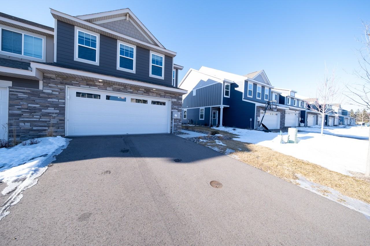 17073 Dysart Pl #1 - Photo 2 of 31