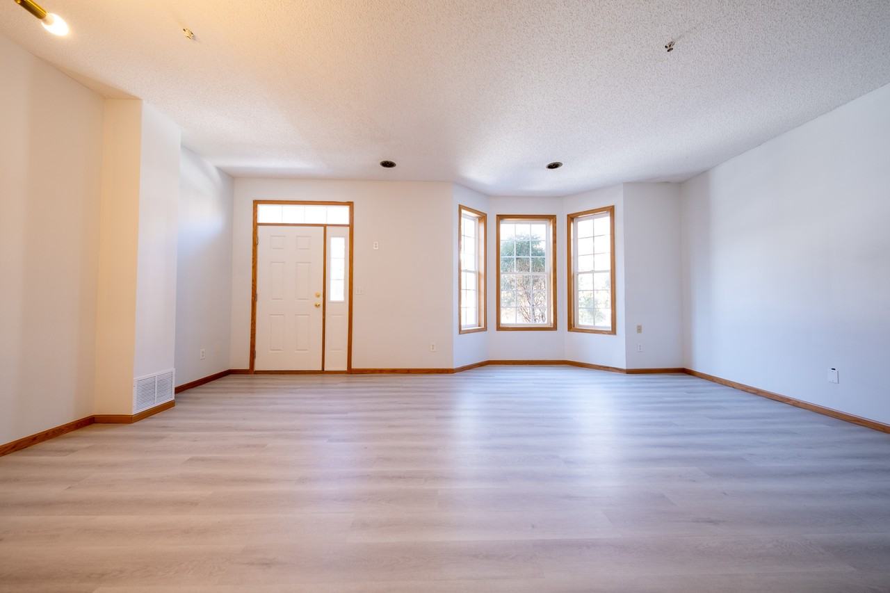 15316 Founders Ln #1 - Photo 5 of 27