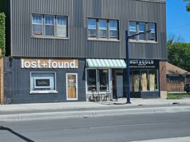 featured image of 1018 Dundas St