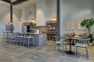 featured image of 1329 Sw Pumice Ave