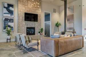 featured image of 1329 Sw Pumice Ave