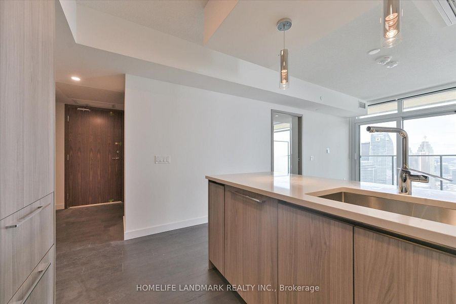 1 Concord Cityplace Way #6203 - Photo 5 of 22