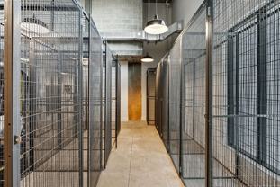 310 Sw Industrial Way - Photo 1 of 1