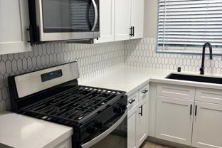 1435 Stanley Ave - Photo 1 of 1