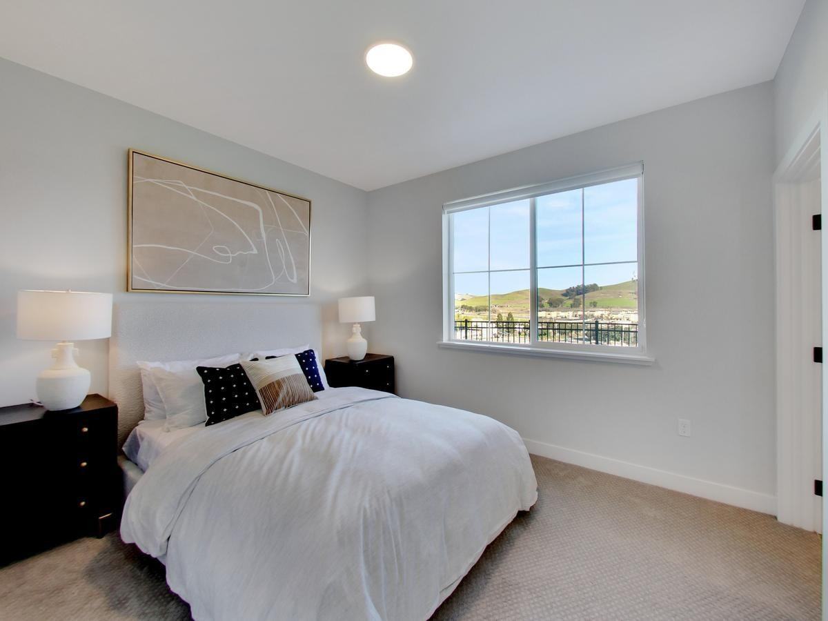 300 Opus Lane - Photo 3 of 50