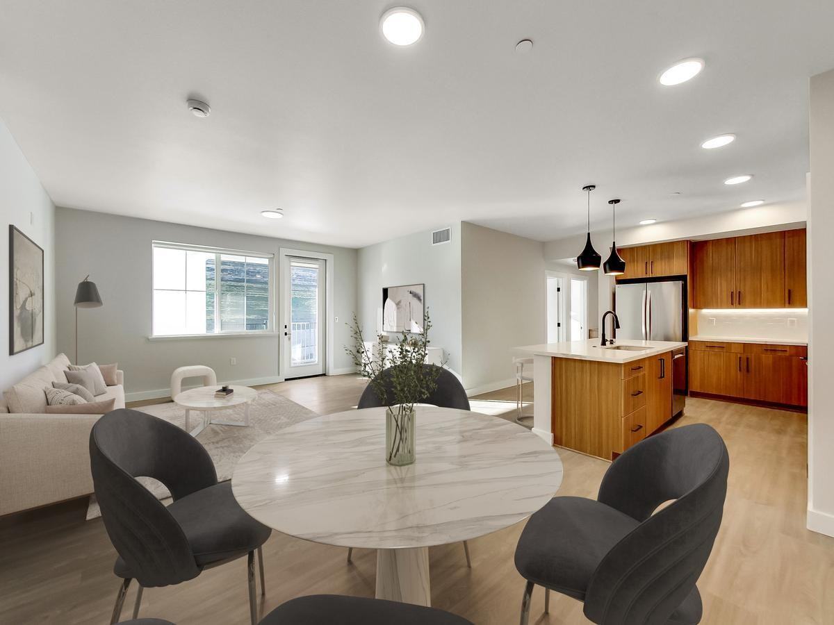 300 Opus Lane - Photo 7 of 50
