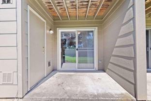 306 Ne 104th Ave - Photo 1 of 1