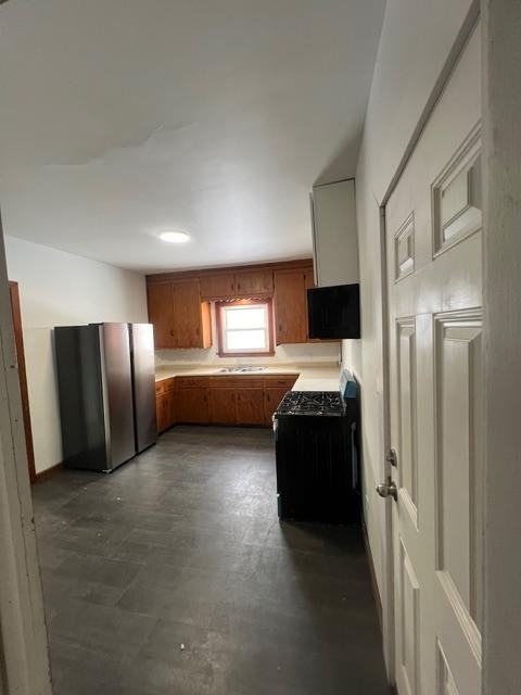 447 E 27th St - Photo 2 of 10