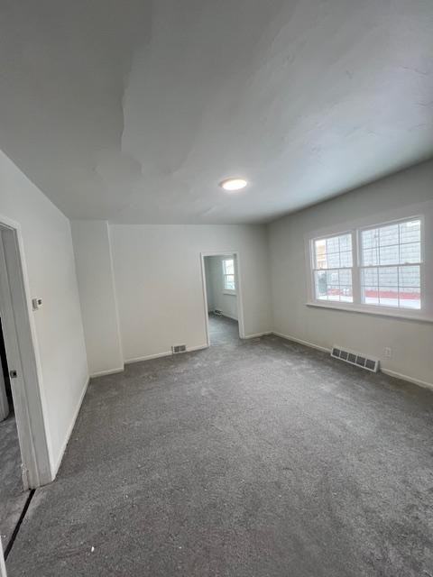 447 E 27th St - Photo 3 of 10