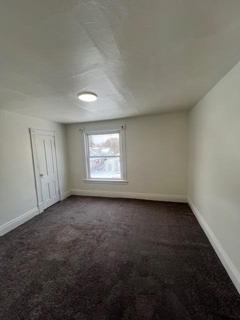 447 E 27th St - Photo 4 of 12