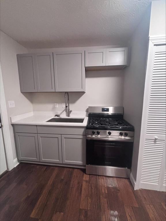 106 1/2 E College Ave - Photo 5 of 13