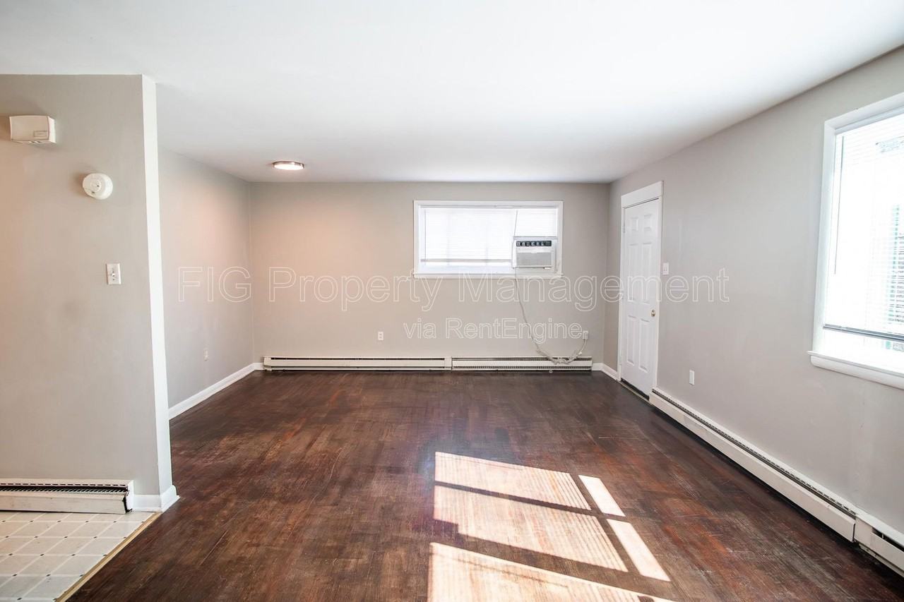 127 Upper Airbase Ln #1 - Photo 6 of 18