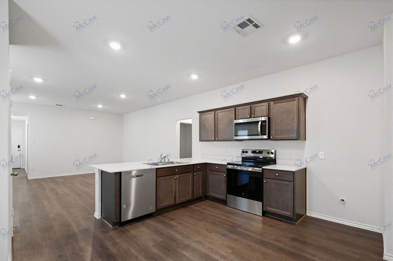 3519 Mildren Bnd - Photo 4 of 15