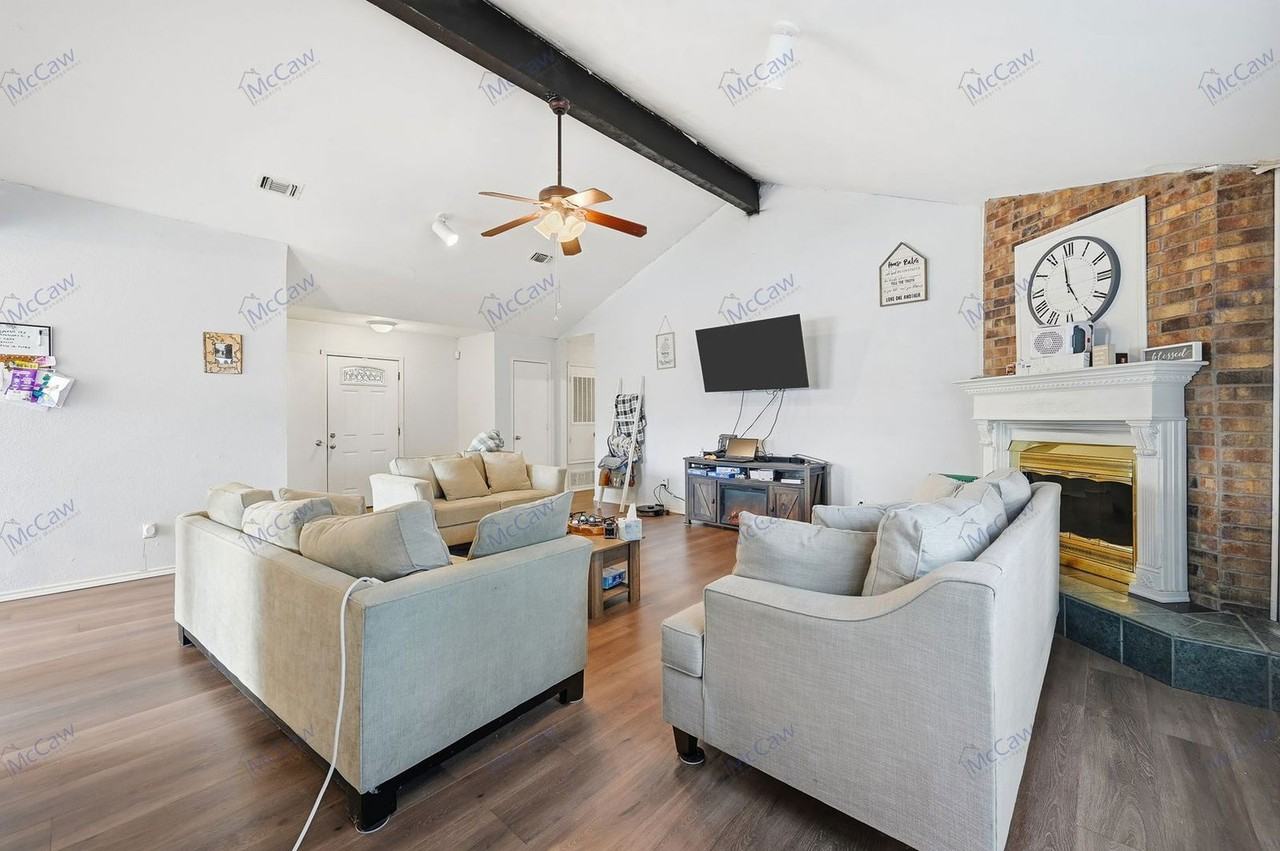 6408 Woodstream Trl - Photo 5 of 19