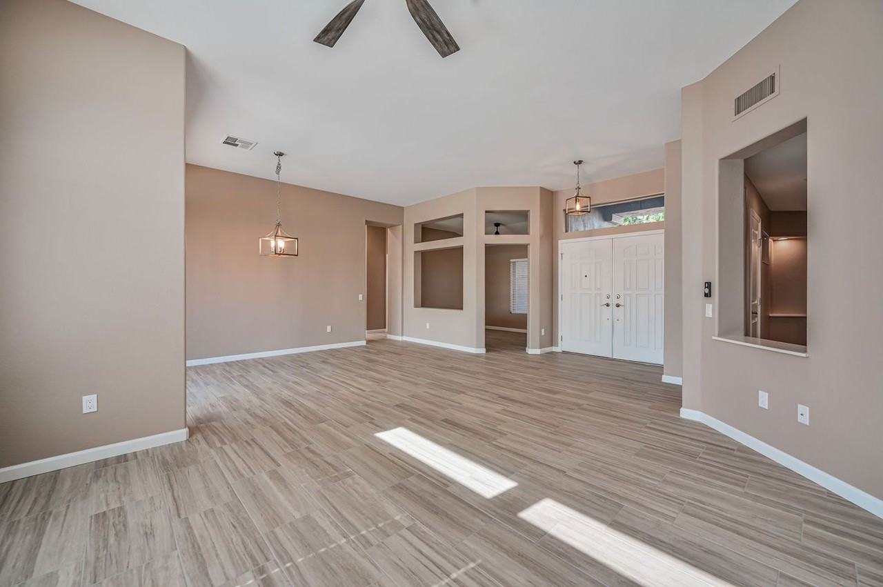 21416 N Verde Ridge Dr - Photo 5 of 42