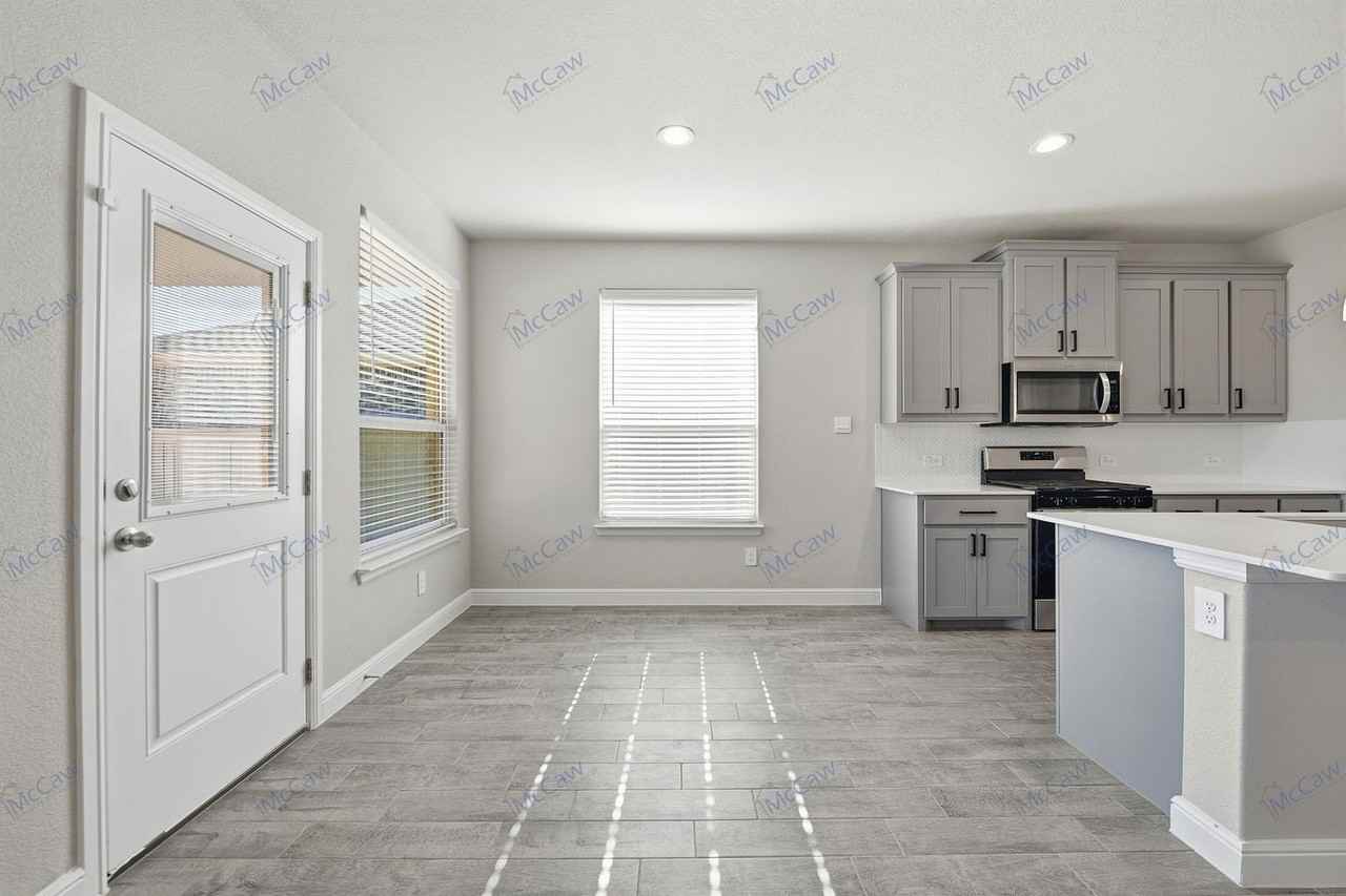 1313 Trailblazer Way - Photo 7 of 47