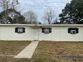 featured image of 714 N 48th Ave #1