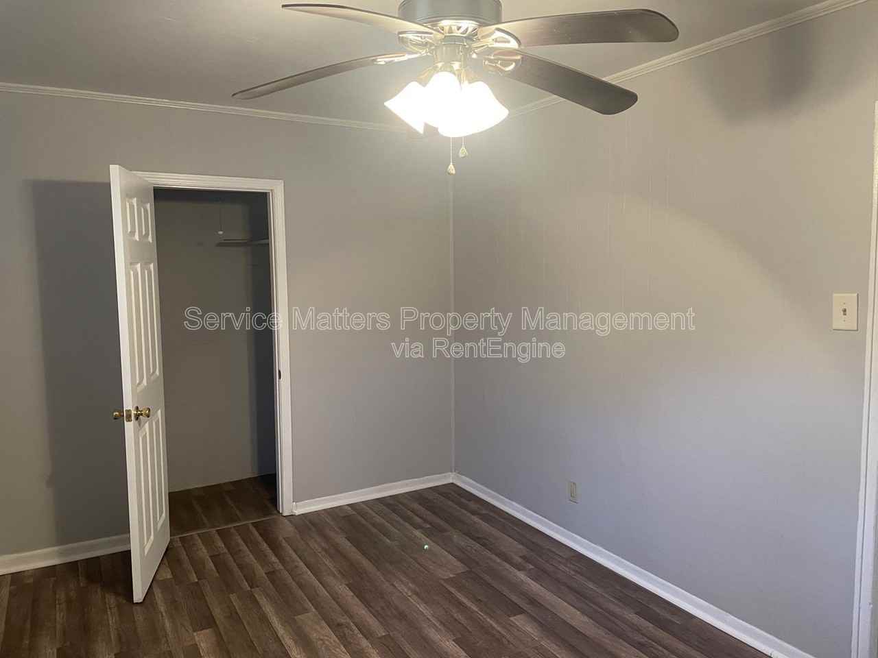 714 N 48th Ave #1 - Photo 6 of 9