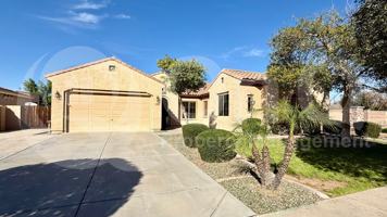 featured image of 3146 E Coconino Dr