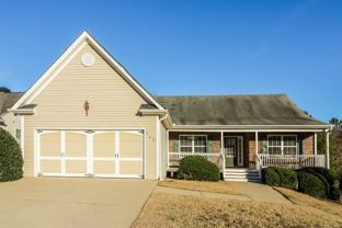 215 Overlook Dr - Photo 1 of 1