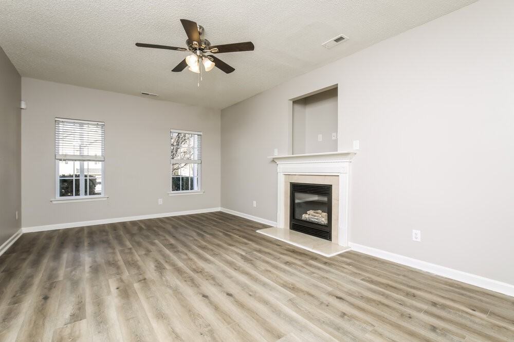 6920 Spanglers Spring Way - Photo 5 of 17