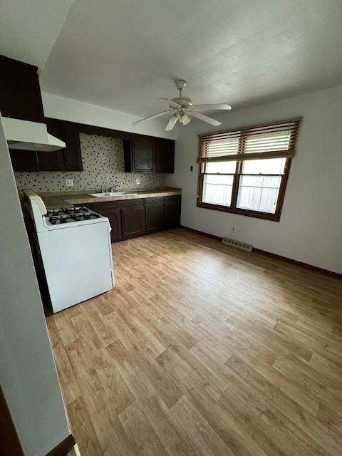 4829 Cleveland Ave #4829 - Photo 5 of 11