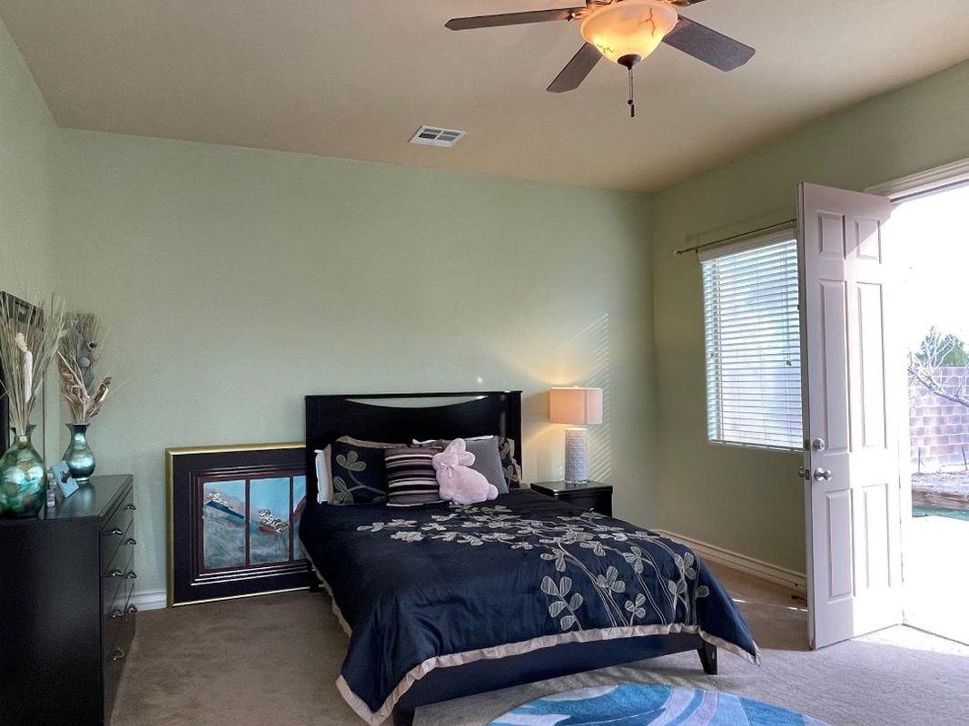 9270 Valerie Elaine St - Photo 5 of 13