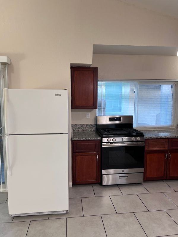 13201 Lakota St - Photo 4 of 19