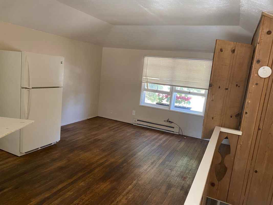 618 Benton St ##A - Photo 2 of 5