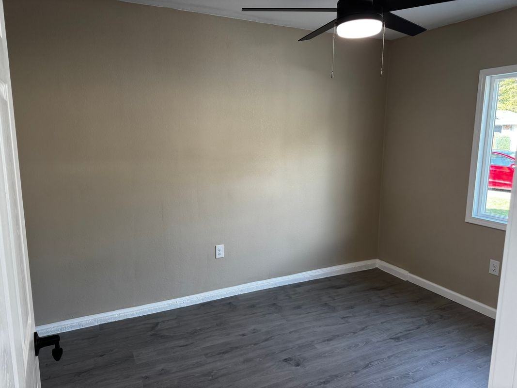 1816 Innsbrook Dr - Photo 4 of 7