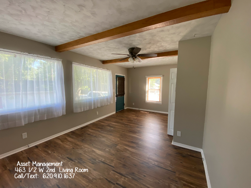 463 1/2 W 2nd St - Photo 6 of 21