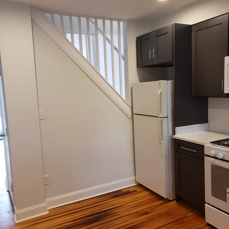 2917 Miles Ave - Photo 5 of 27