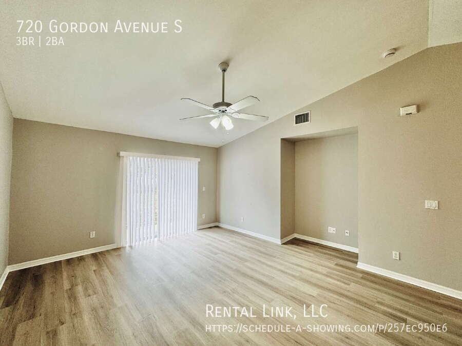 720 Gordon Ave S - Photo 4 of 33