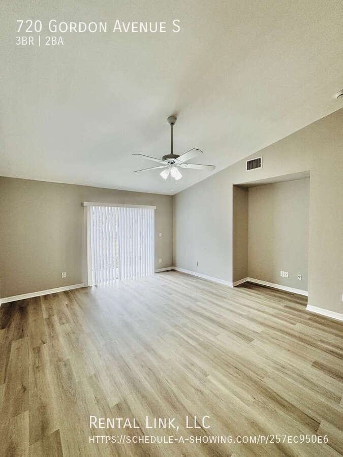 720 Gordon Ave S - Photo 5 of 33